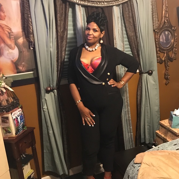 Meet your Posher, La’Tavia - Picture 7 of 8